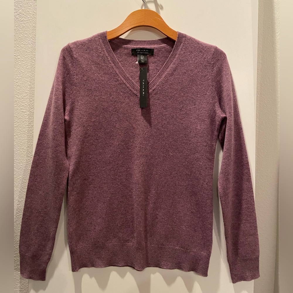 Tahari Pure Cashmere Long Sleeve V Neck Sweater Mauve/Pink NWT